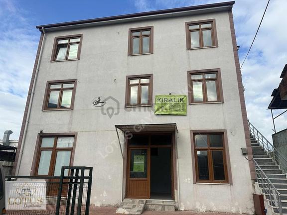 Sanayi Mahallesinde Tabela Değeri Yüksek Komple Kiralık Bina 1