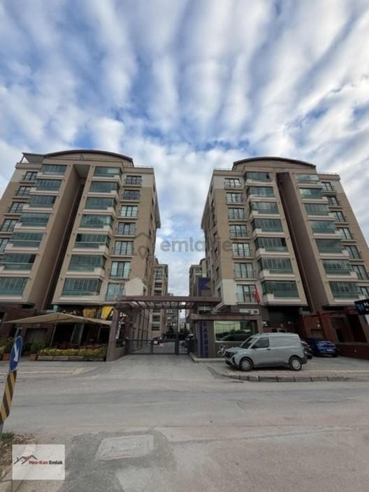 23 Nisanda Karnur Golden 76 3+1 Cam Balkon Havuzlu Site Kiralık 1