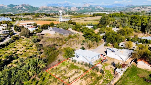 Serik Yeşilyurt'ta Satılık 2+1 Müstakil Ev (160m², Geniş Bahçeli 1