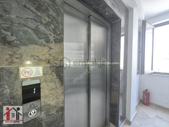 Yeni Binada Ayrı Mutfaklı 2 Banyolu Ara Katta 3+1 Kombili 2
