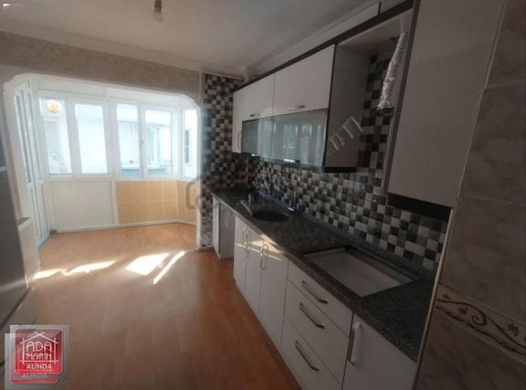 Yeni Cami Mah Dogalgazlı Kiralık 3+1 Daire 2