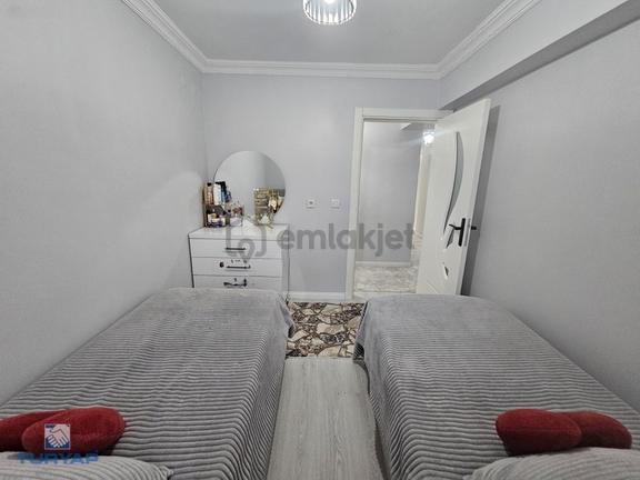 Aydın Caddesinde 160 M² Lüks 3+1 Çift Balkon&asansör Satılık 2