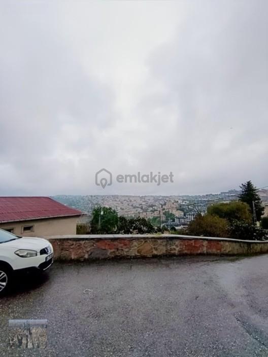 Üsküdar Çengelköy'de Geniş 3+1 Satılık Daire Büyük Teraslı 2