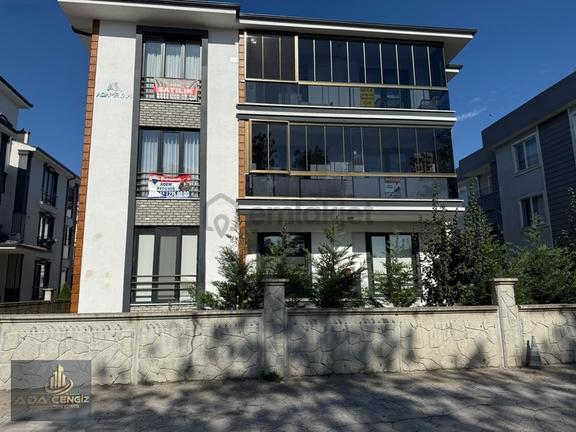Serdivan Yazlık Mah 3+1 135m2 Yer. Isıtmalı Sıfır Ayarında Daire 1
