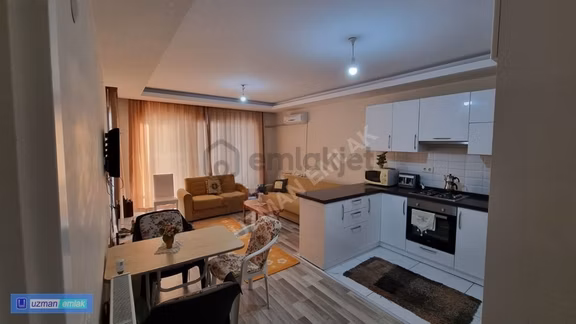 Değirmendere'de Site İçinde 2+1 Doğalgazlı Kiralık Daire 1