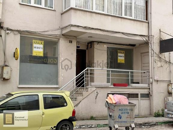 Dikkaldırımda Cadde Üzeri 70 M² 2+1 Kiralık Ofis / İş Yeri 1
