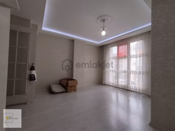 Bahçelievler Siyavuşpaşada Çavuşpaşa Caddesine Yakın Kiralık 2