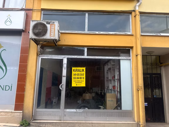 İnanç Emlaktan Hacımiktadda Malpazarı Mevkinde Kiralık 90 M2 Dükkan 1