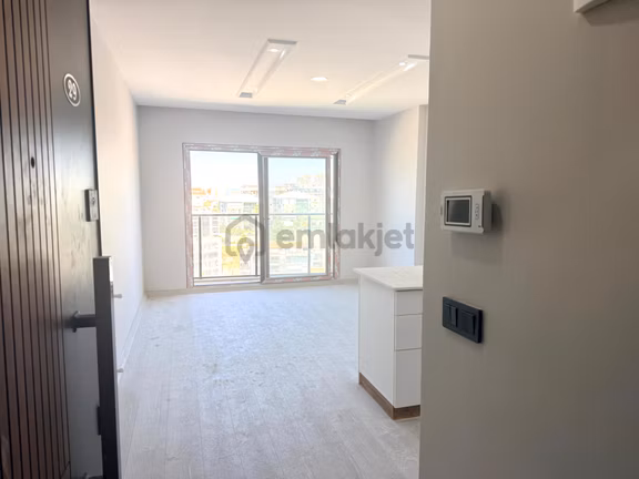 İkiçeşmelik Mah. Yeni Binada Havuzlu Sıfır 1+1 Daire Satılık 2