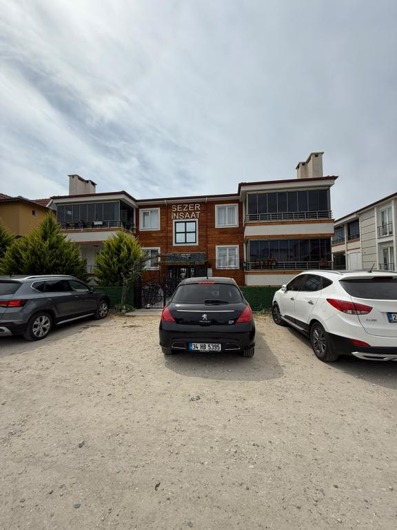 Cumhuriyet Mahalllesinde Merkezi Konumda Eşyalı Kiralık Daire 2