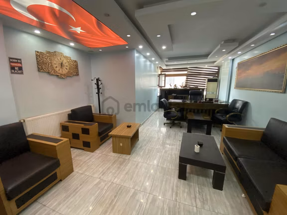 Finalden Reşatbeyde 3+1 Eşyalı Ofis 1
