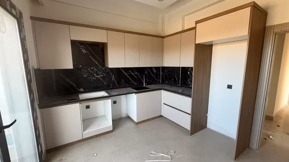 Balkonundan Deniz Manzaralı 3+1 Net 125m2 2