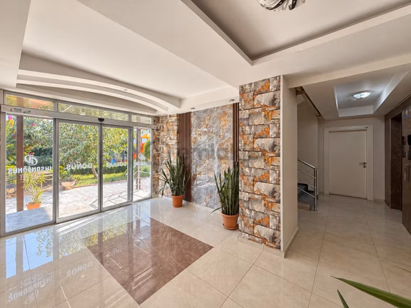 Remax Palm'den Batıkent'te Özel Nitelikli Satılık 2+1 2