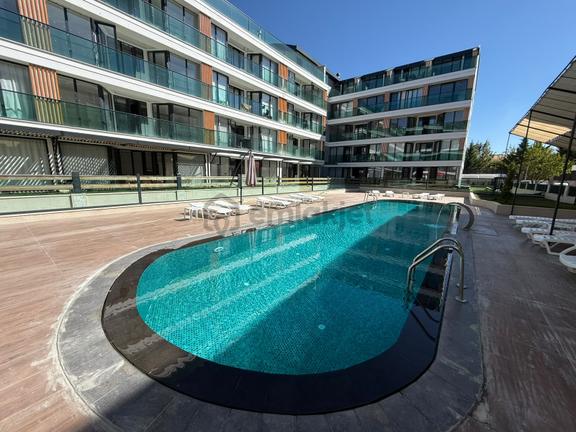 Sandiego Rezidans Havuz Konseptli Lüx Eşyalı 1+1 55m2 Fırsat !!! 1