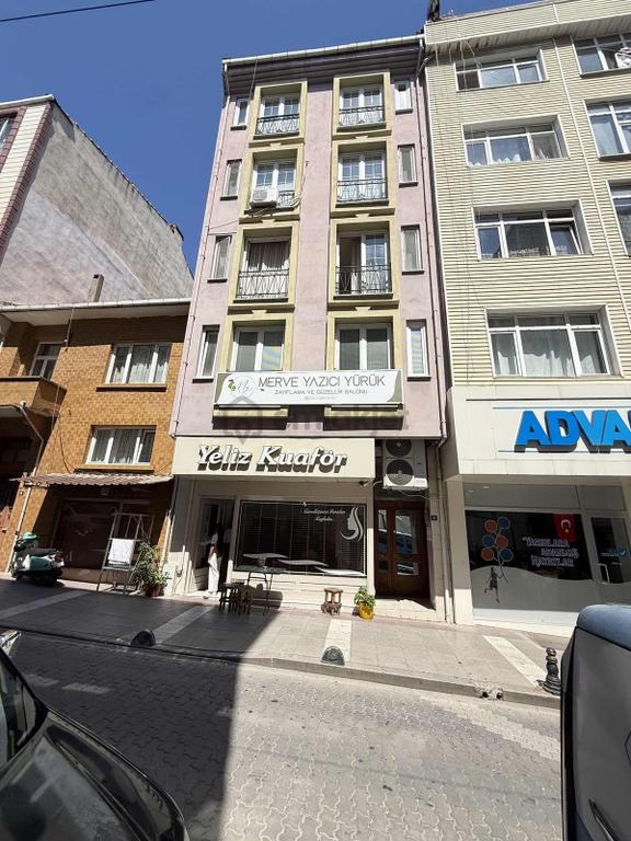 Çarşı İçerisinde Kaçırılmayacak Fırsat 2+1 Daire 1