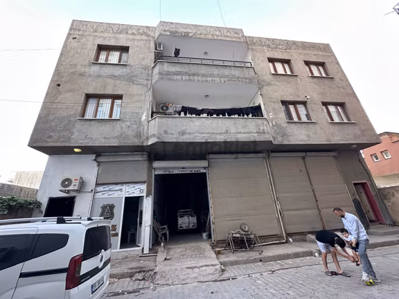 Mardin Yolundan Satılık Müstakil Ev Ve Dükkan 1