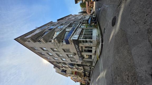 Fomara Caddesinin Bir Arka Sokağında Kiralık 1