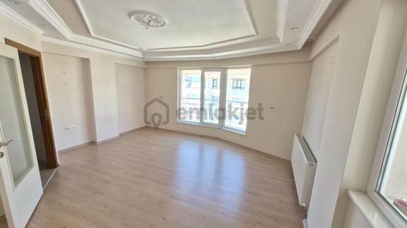 Saimekadaında 3. Katta Asansörlü 4+1 Dublex Satılık Daire 2