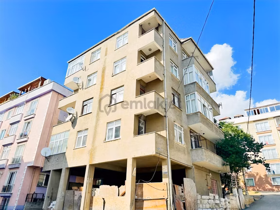 Pendik Çınardere Mah. Metroya Yakın 3+1 Geniş Kiralık Daire 1