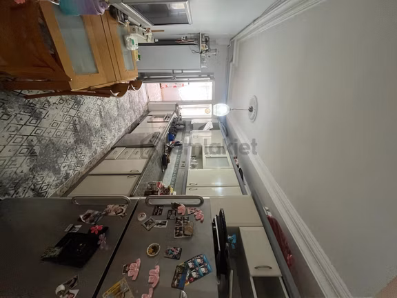 Merkezde Asansörlü, Otoparklı, Geniş 3+1 Arakat Satılık Daire 2