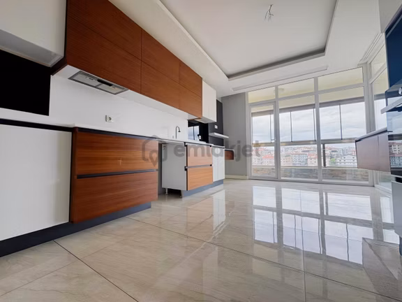 Ovacık Taha Akgül Yakını Çift Bloklu Sitede Kök Tapu 4+1 190m2.! 2