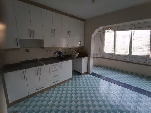 Ender Uysal Gayrimenkulden Yunusemre De Kiralık 2+1 Daire.. 1