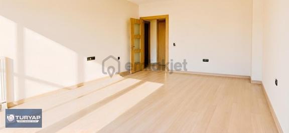 Turyap Sivas'tan Manzaralı, Ferah 3+1 Kiralık Daire 2