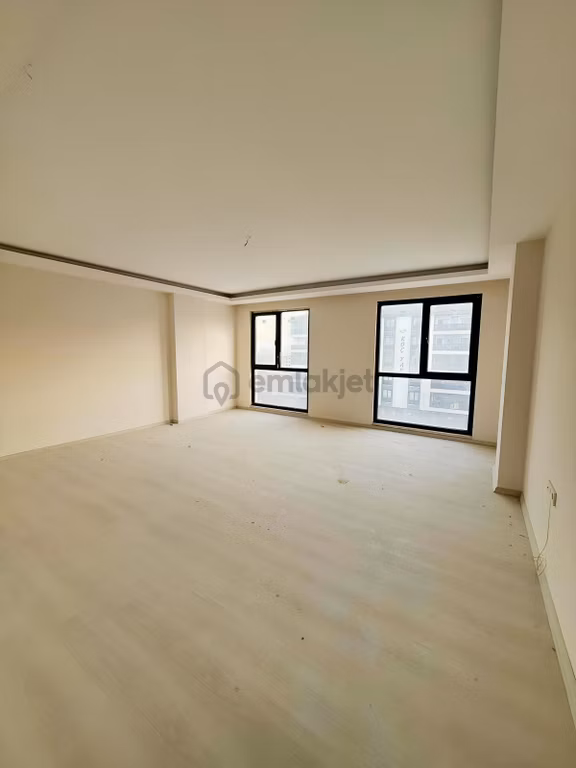 Bursa İnegöl Akhisar Mahallesin'de 4+1 Kiralık Sıfır Daire 2