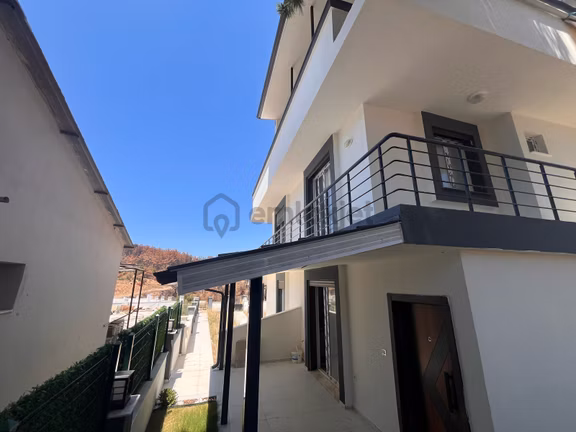 Seferihisar Payamlıda Uyğun Fiyata Bahçeli Villa 1