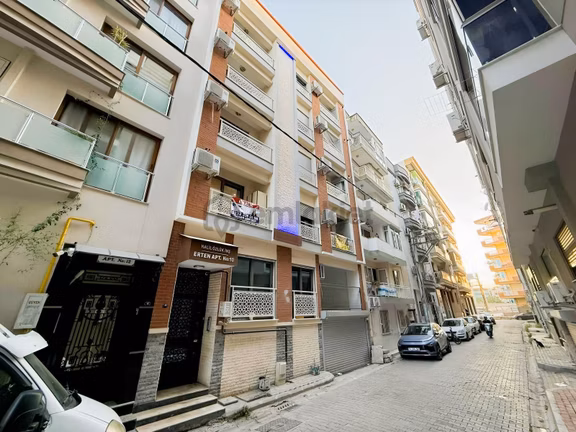 Karşiyaka'da İzban Yakını Eşyalı Kiralık 1+1 1