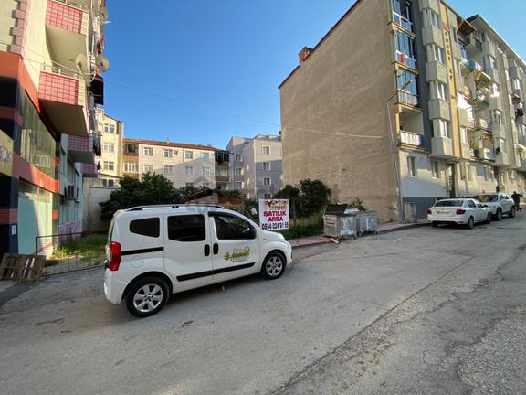 Furkan Emlak’tan İlyasköy Mah.465m2 Müstakil Tapulu İmarlı Arsa 2