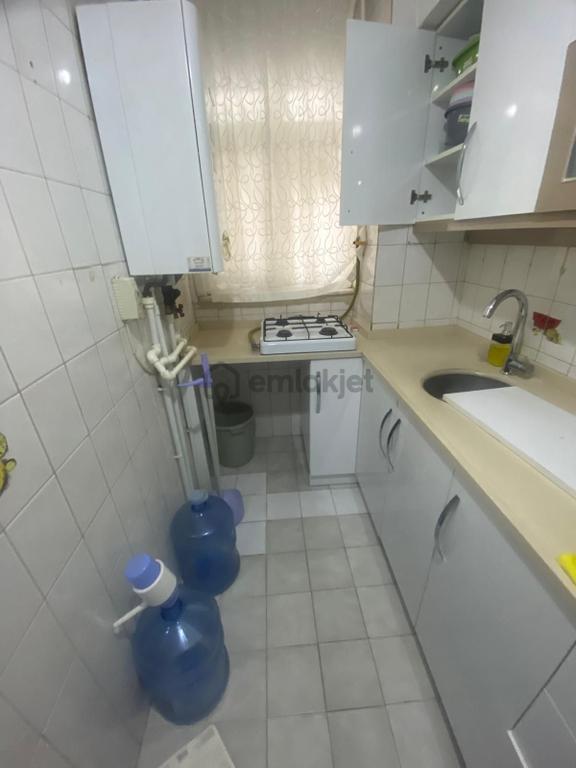 İstanbul House'dan Bahçelievler'de 2+1 Kira Getirili Yatırımlık 1
