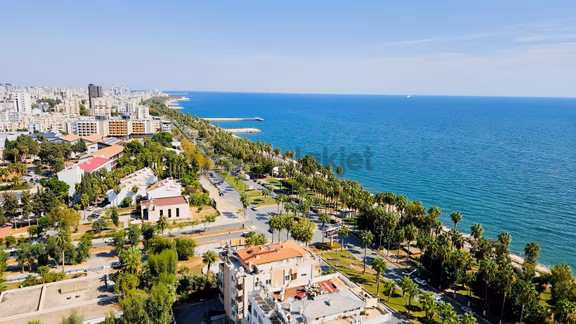 Remax Palm'den Marina Sit.'de Eşsiz Deniz Manzaralı 4+1 Satılık 1