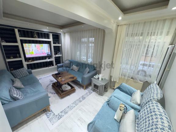 Zafer Yapı Gayrimenkulden Satılıkyüksekgirişkat 2+1 85m2 2009 Yapı Cebeci Mahde 1