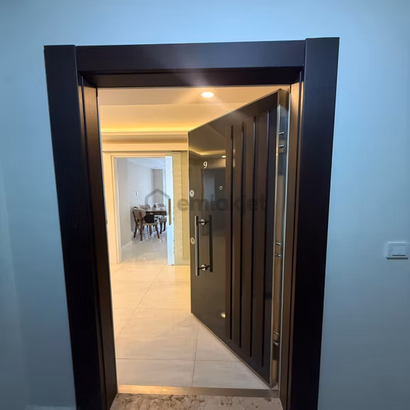 Beylikdüzü Şehri Beyaz 2 Sitesinde Lüks Kiralık 3+1 Daire 2