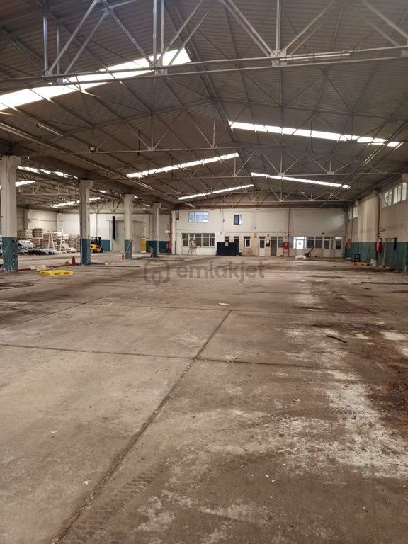 Organize Sanayi *fabrika 17598m2 Arsa 6123m2 Kapalı 1500m2 Sundurma 3,800,000usd 365m2 İdari Bina. 1