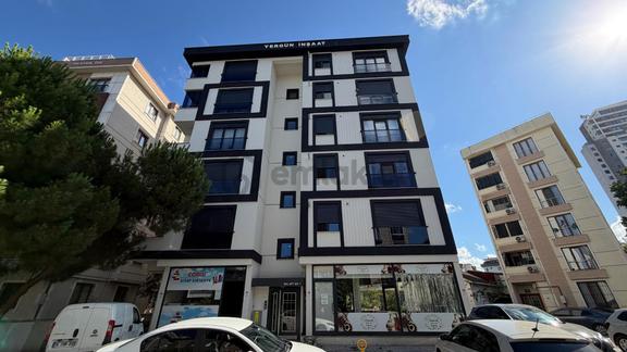 Kartal Karlıktepe Mahallesı Satılık 2+1 Lüks Daıre 1
