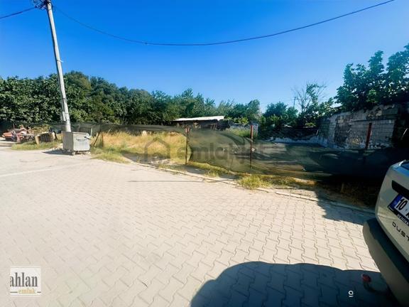 Tırnova Mahallesinde Bitişik Nizam 428 M2 İmarlı Arsa 2
