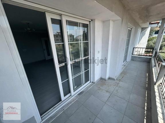 Tuana Gayrimenkul'den Toparlarda Kiralık 4+1 Daire 1