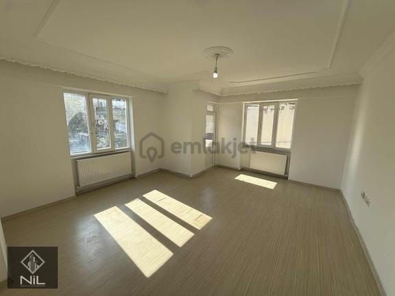 Belediye Mevki 2+1 Teraslı İskanlı Kombili Daire 1