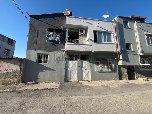 Arve'den Özgürlük Mahallesinde Müstakil 3+1 Daire Zemin Katı Ve Damıyla Kullanışlı Yaşam Fırsatı 1