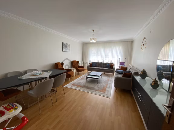 Elvan Mah. Cadde Cephe Köşe Başı 3+1 Satılık Lüx Daire 1
