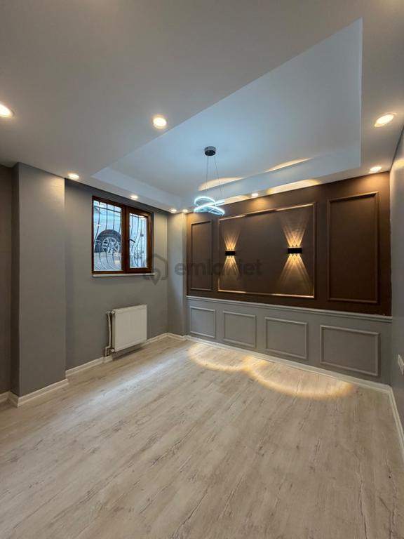 Cadde Ve Okullara Yakın Kış Bahçeli 2+1 Bahçe Katı 2