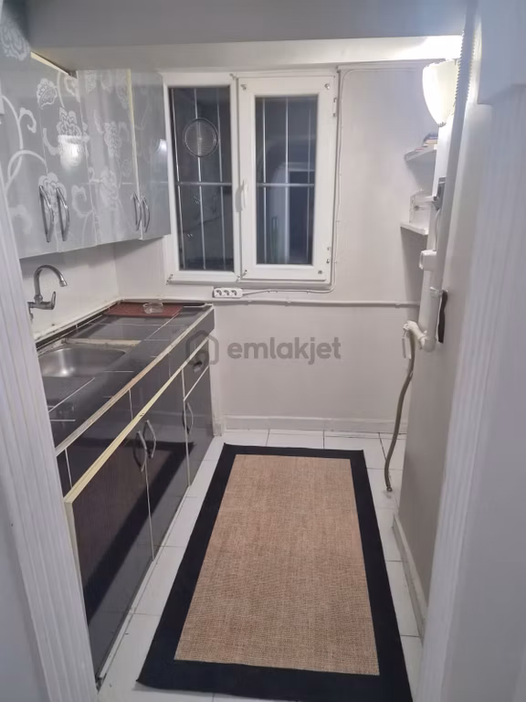 Bursa Yıldırım Hocataşkın Mah 2+1 85m Ara Kat Kombili Daire 2