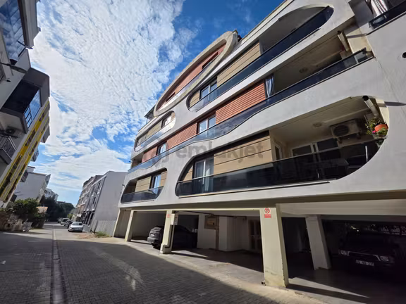 Procıty'den Girne Mahallesi'nde Açık Teraslı, 4+1 Dubleks Daire 1