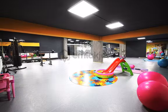 Akçay'da Aygül'den Nezih Site İçi Güvenlikli Havuzlu K.otoparklı Fıtness Salonlu 1+1 Satılık Daire 2