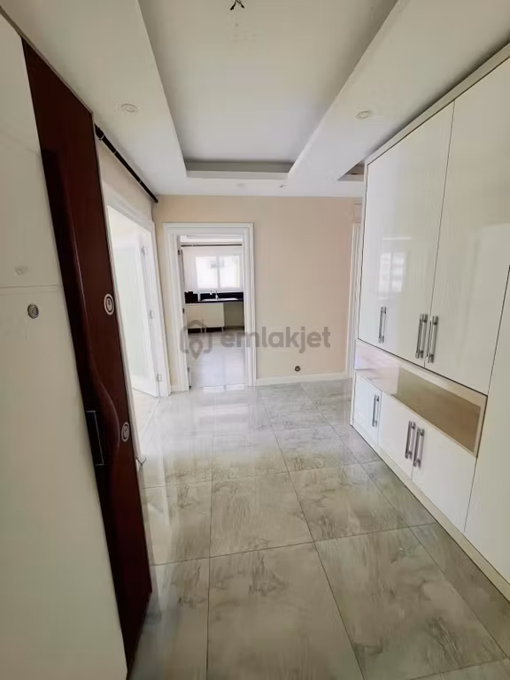 Metin Gayrimenkul'den/mezitli/akdeniz Mah/ 4+1 Kiralık 2