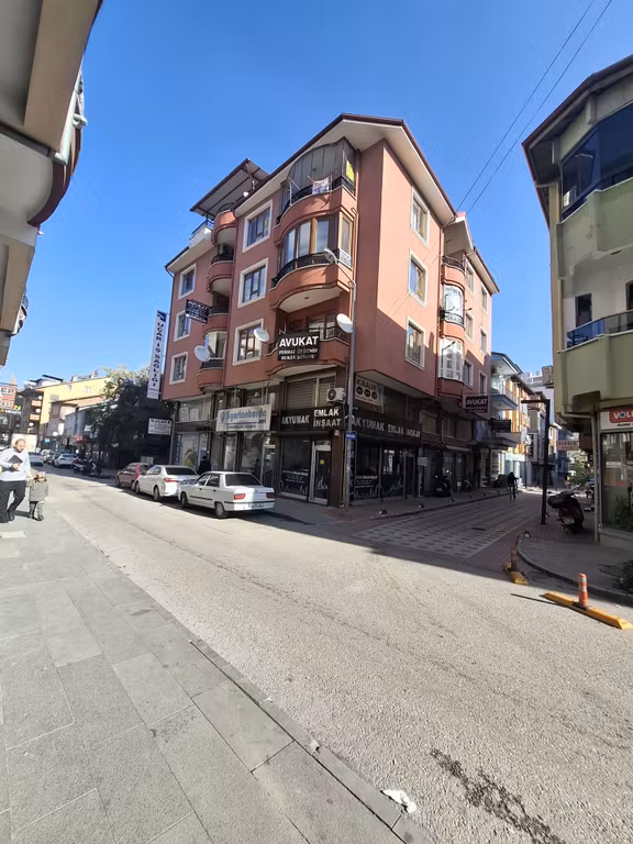 Şehrin Merkezinde 3+1 Satılık Daire3 1