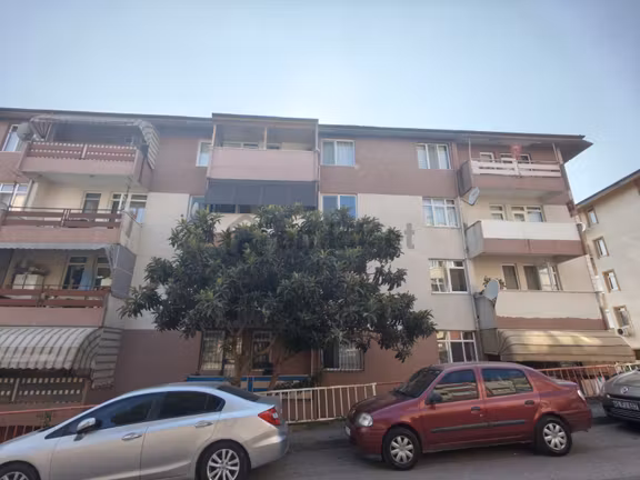 Emlak Team-derince Dumlupınar Mh'de 3+1 Kiralık Arakat Daire 1