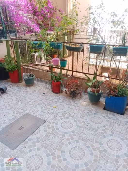 Küçük Çiğli Mahallesi Satılık Bahçeli 3+1 Daire 2
